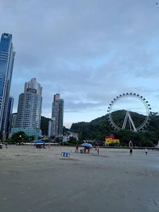 Piscina A Beira-Mar, Tranquilidade E Qualidade No Melhor De Bc Balneário Camboriú 외부 사진