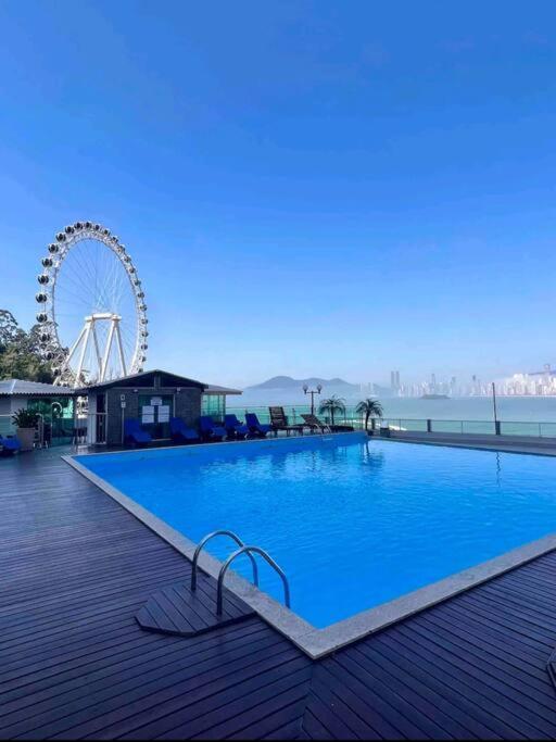Piscina A Beira-Mar, Tranquilidade E Qualidade No Melhor De Bc Balneário Camboriú 외부 사진