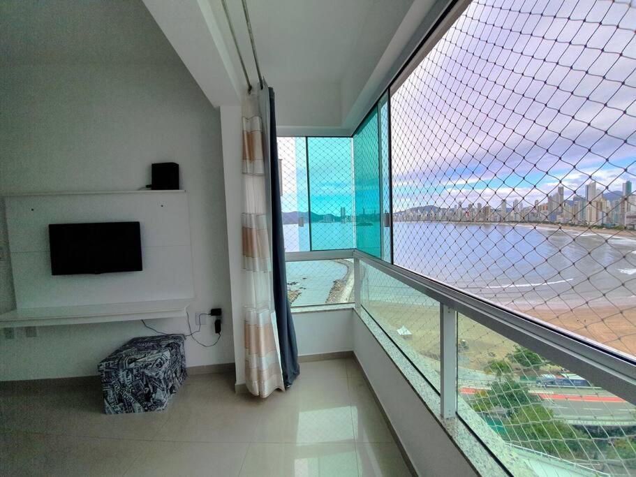Piscina A Beira-Mar, Tranquilidade E Qualidade No Melhor De Bc Balneário Camboriú 외부 사진