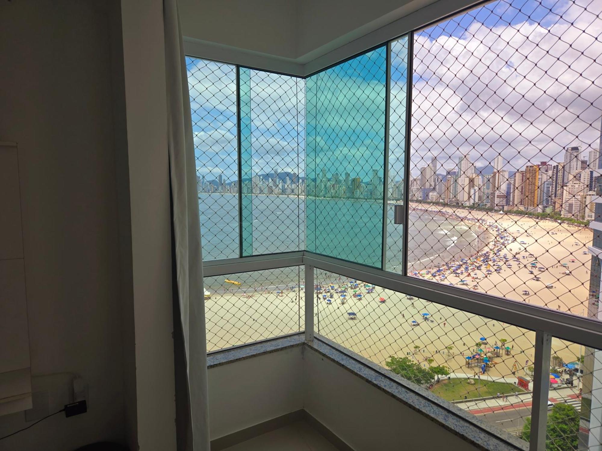 Piscina A Beira-Mar, Tranquilidade E Qualidade No Melhor De Bc Balneário Camboriú 외부 사진